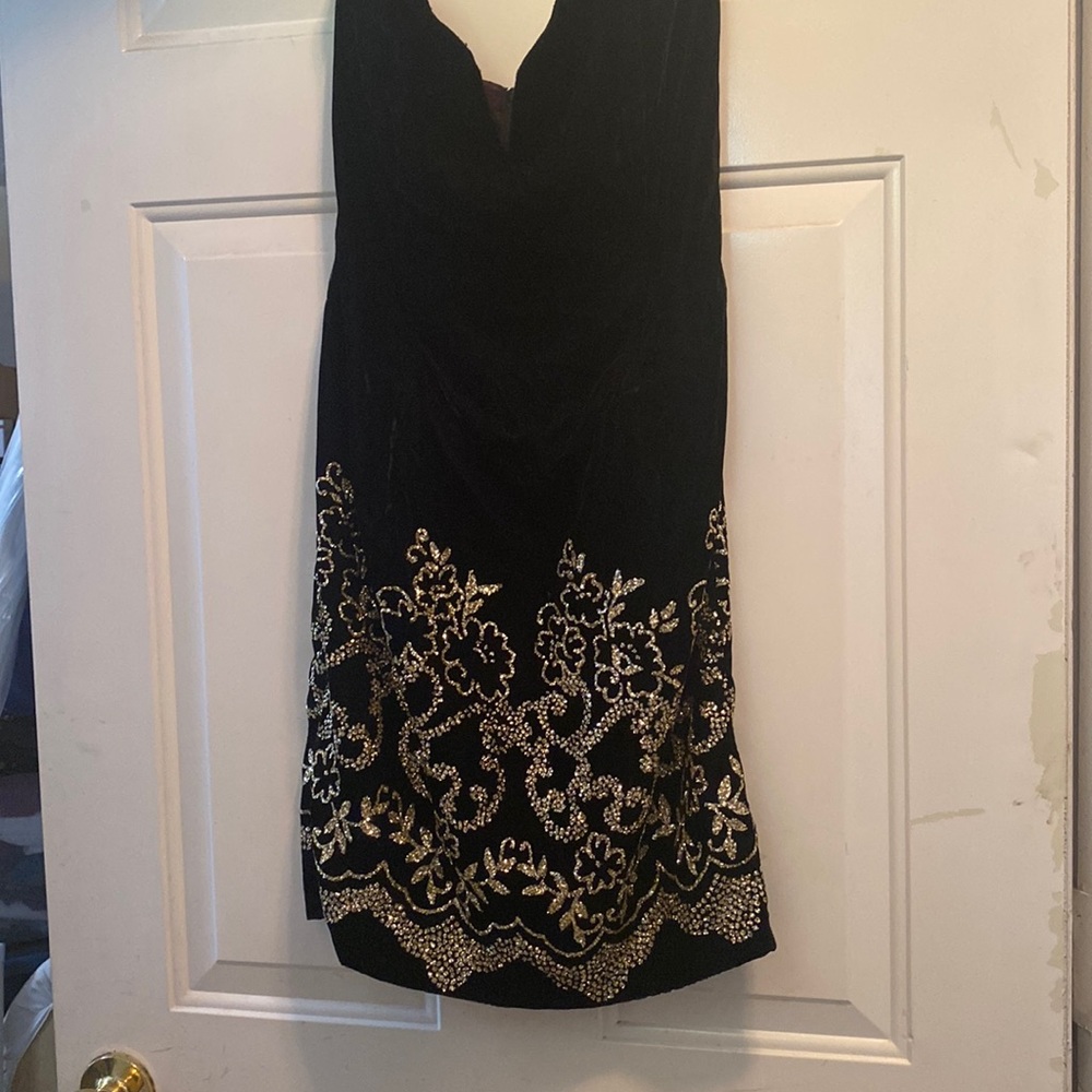 Scott McClintock dress